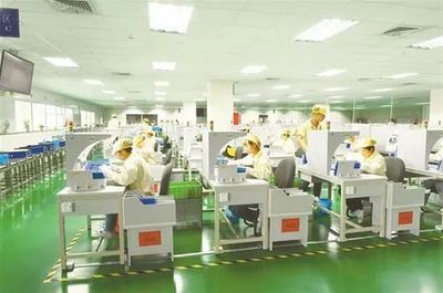 余珂代市长深入“三办一园”调研重点工业企业与食品互联网销售发展情况